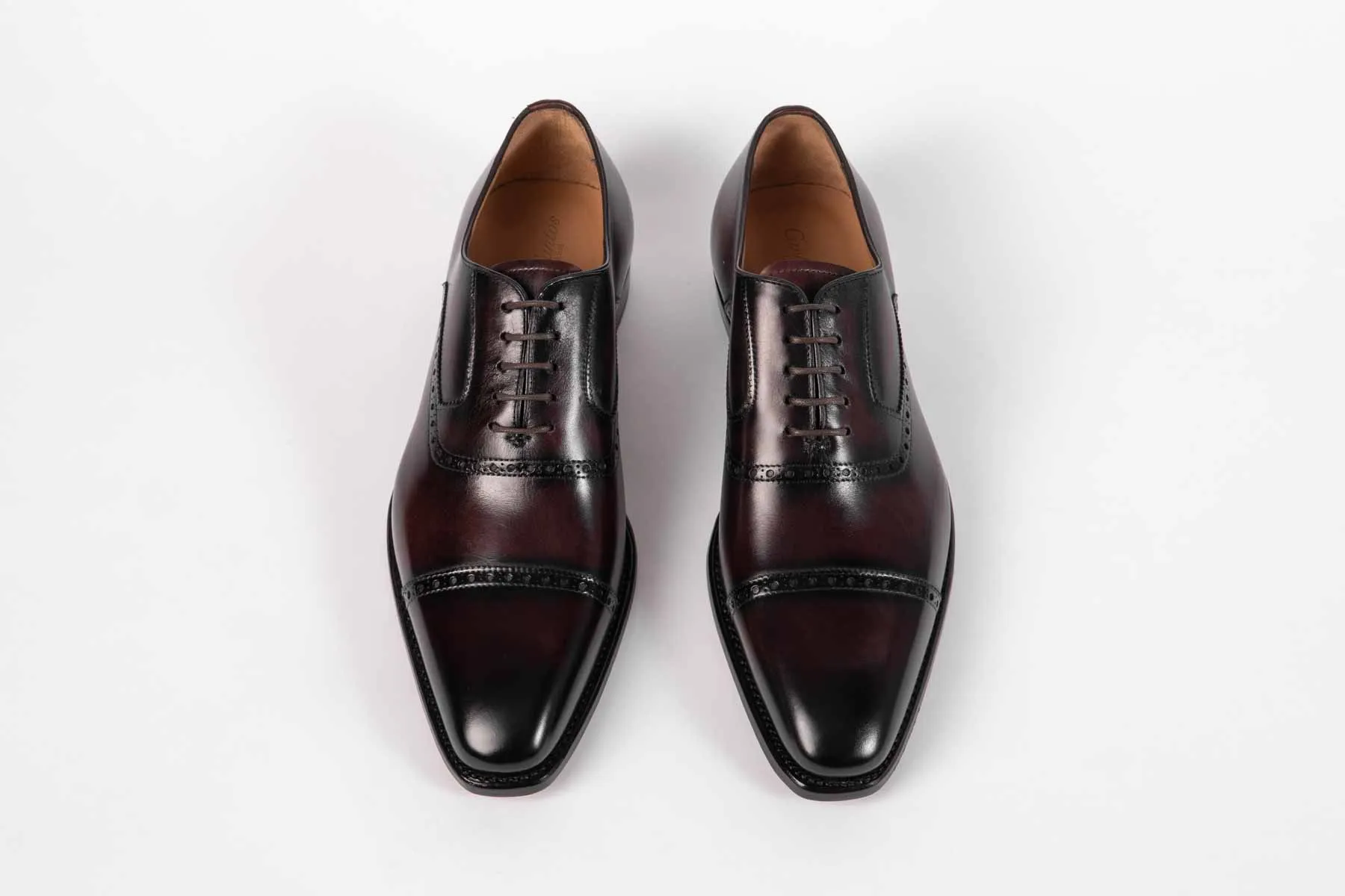 Carlos Santos 8213 Quarter Brogue In Bordo Shadow Patina