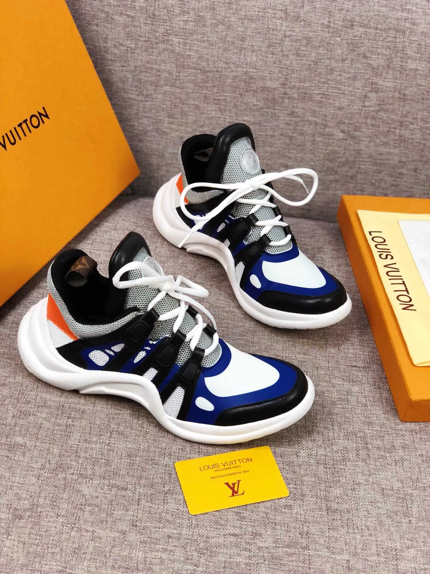 CE - LUV Archlight Blue White Black Sneaker
