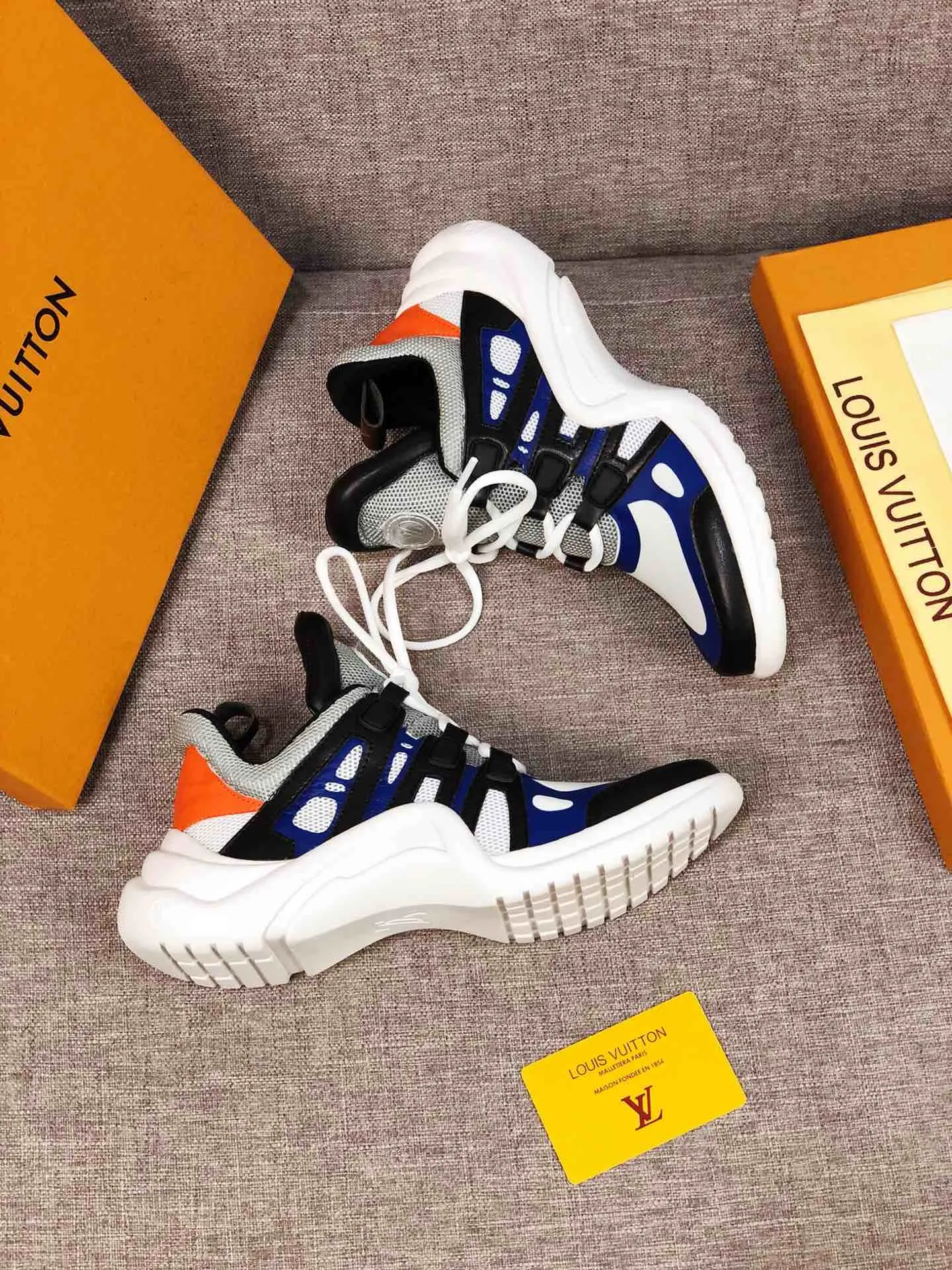 CE - LUV Archlight Blue White Black Sneaker