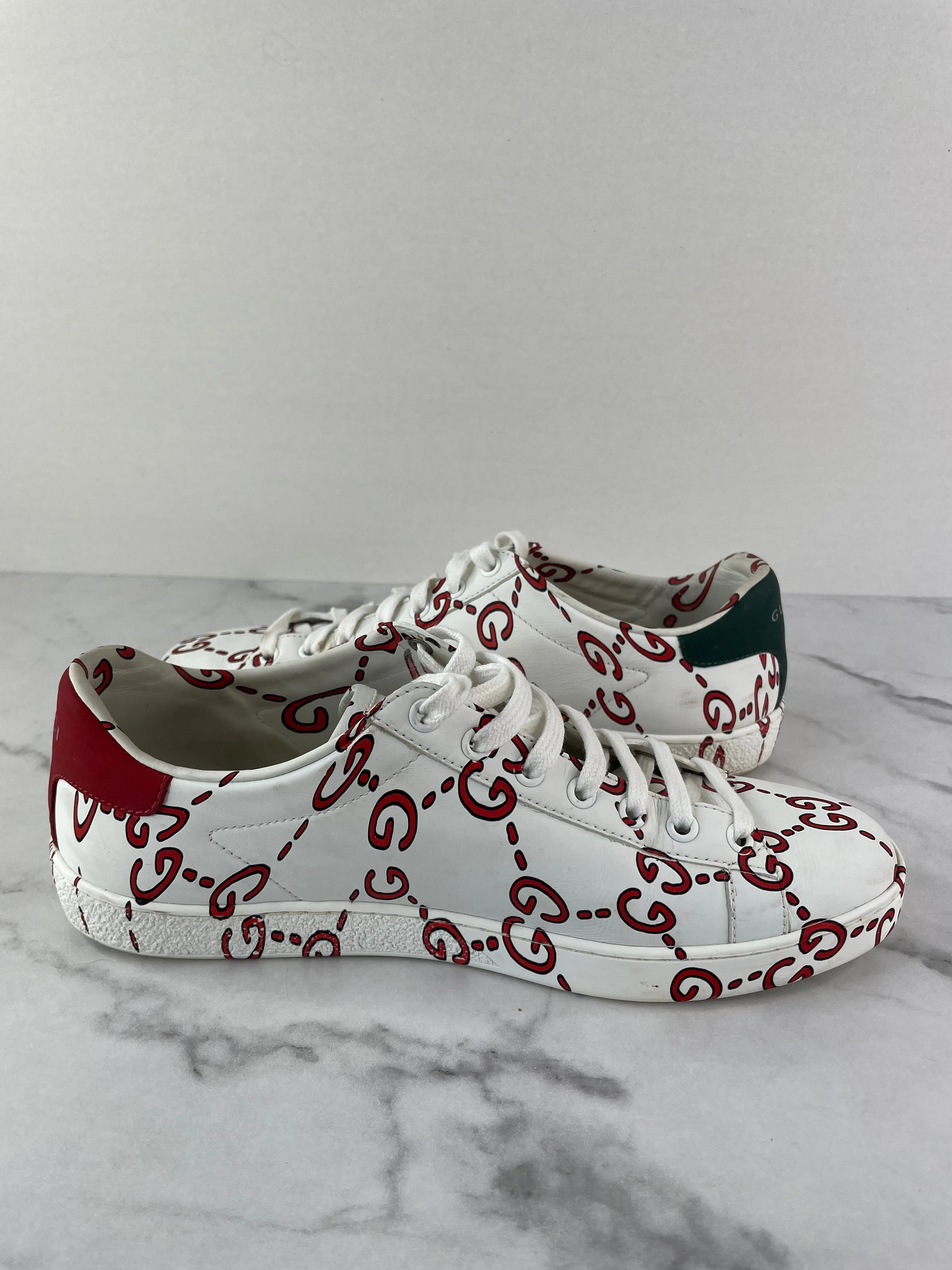 GUCCI Women’s White/Red Leather GG Ghost Ace Sneakers Size 40