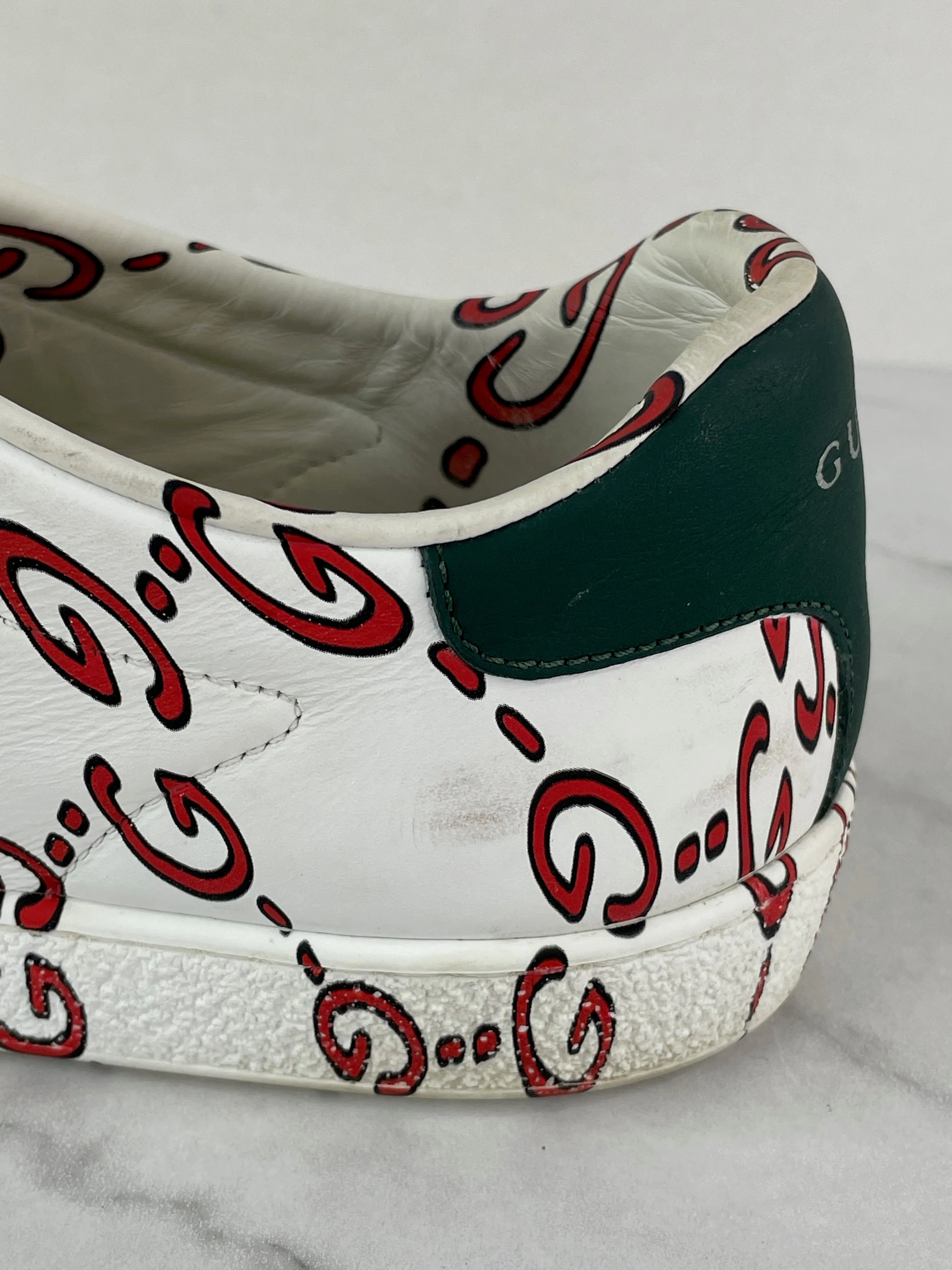 GUCCI Women’s White/Red Leather GG Ghost Ace Sneakers Size 40