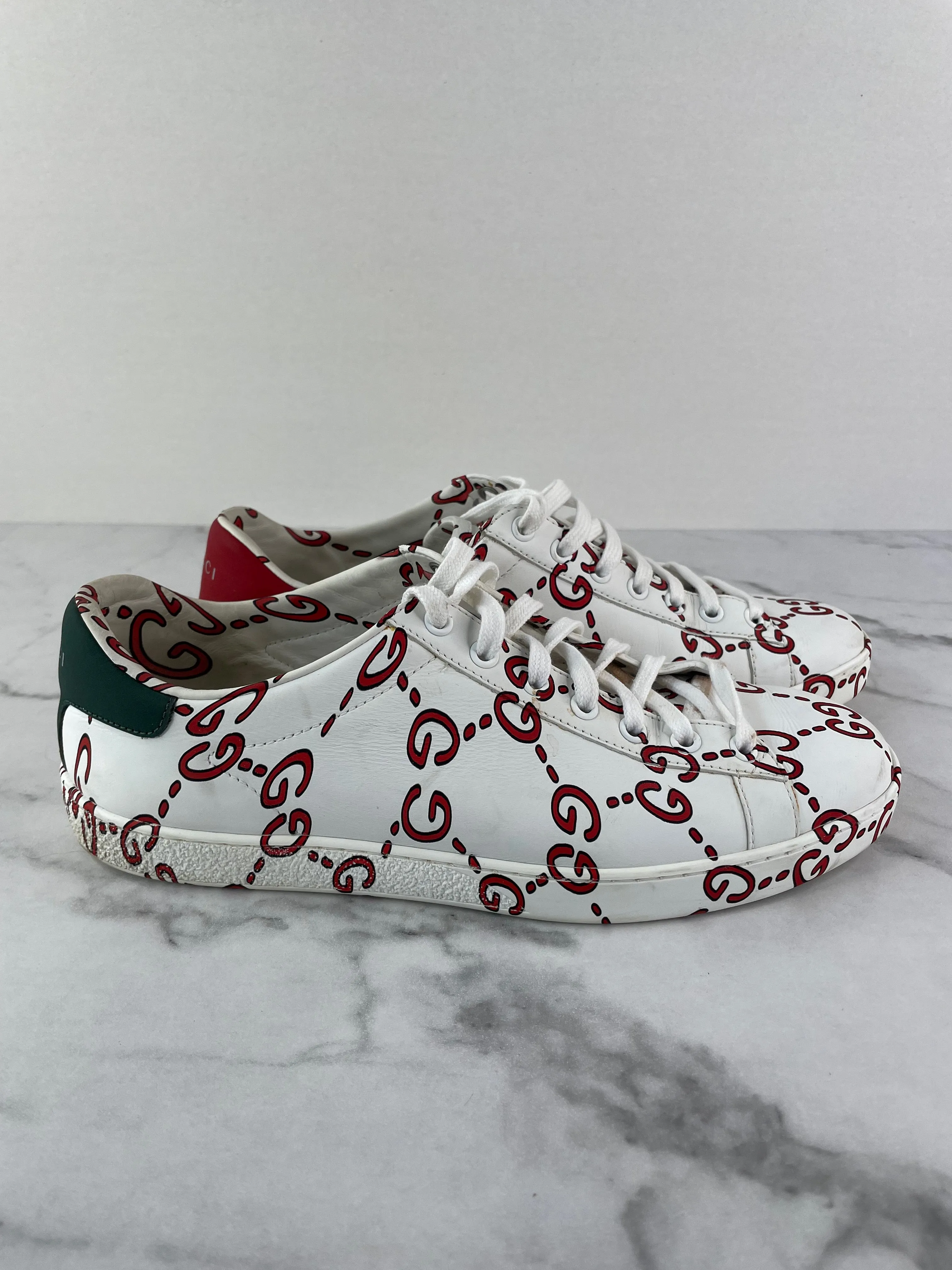GUCCI Women’s White/Red Leather GG Ghost Ace Sneakers Size 40