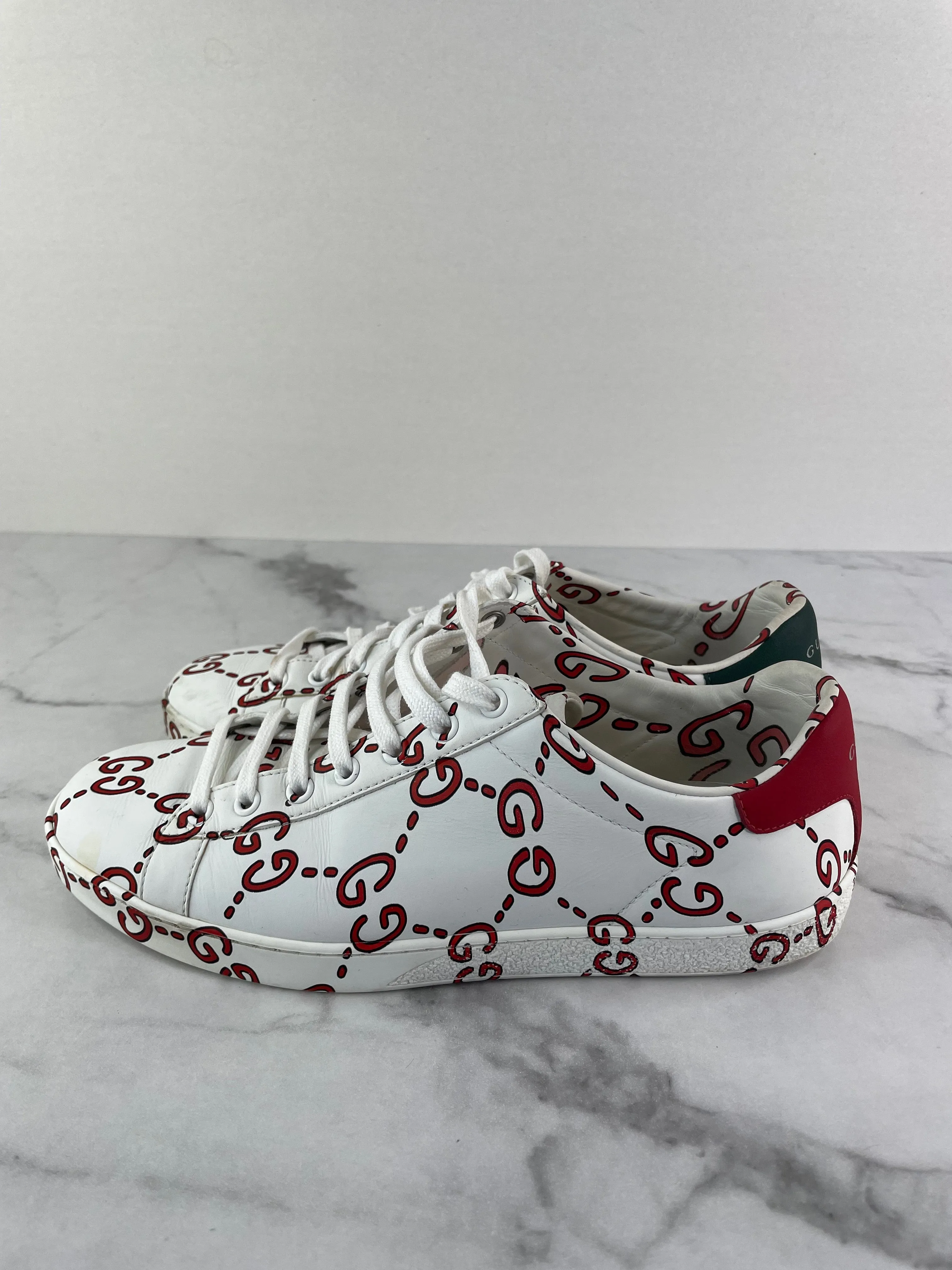 GUCCI Women’s White/Red Leather GG Ghost Ace Sneakers Size 40