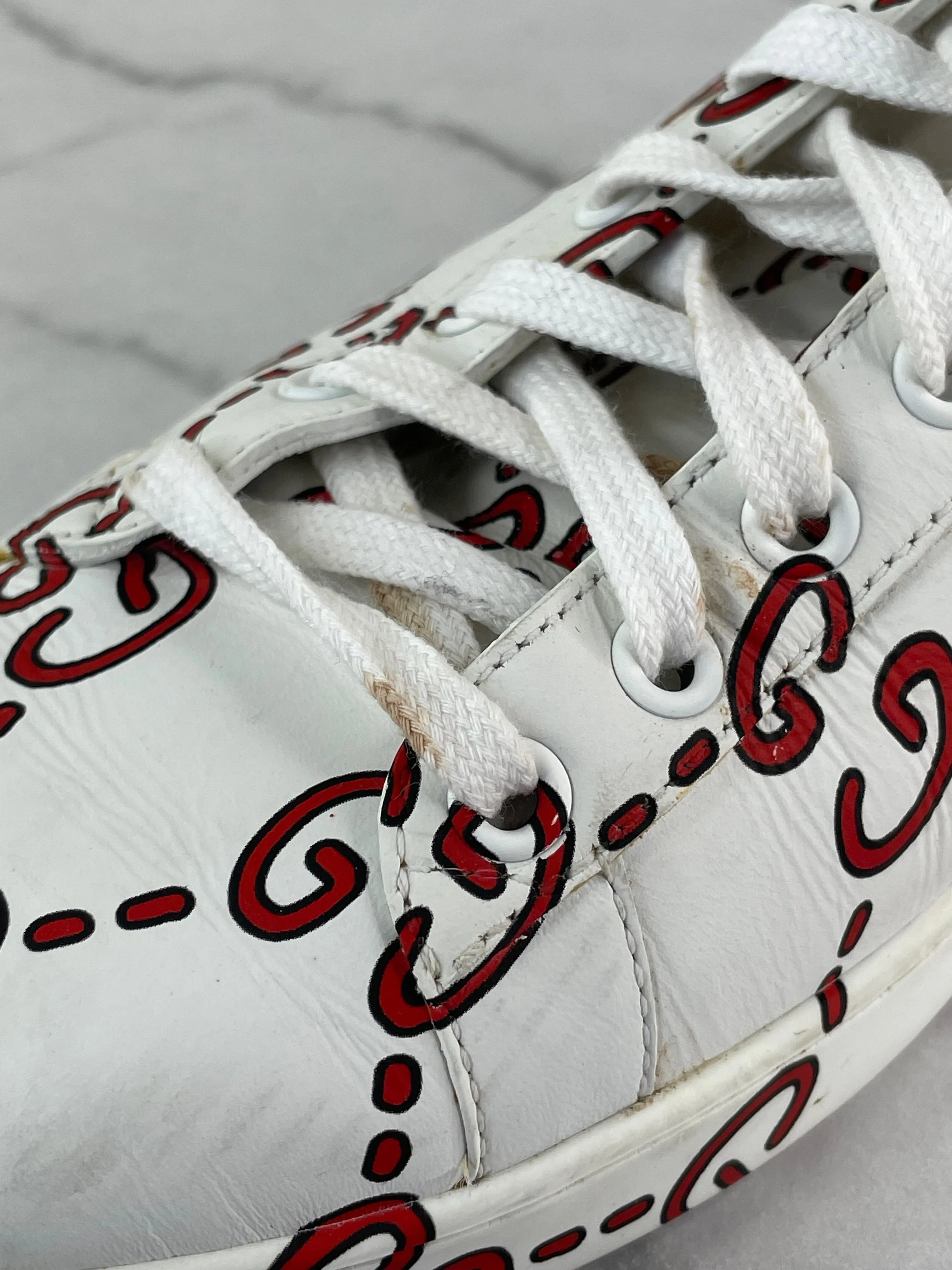 GUCCI Women’s White/Red Leather GG Ghost Ace Sneakers Size 40