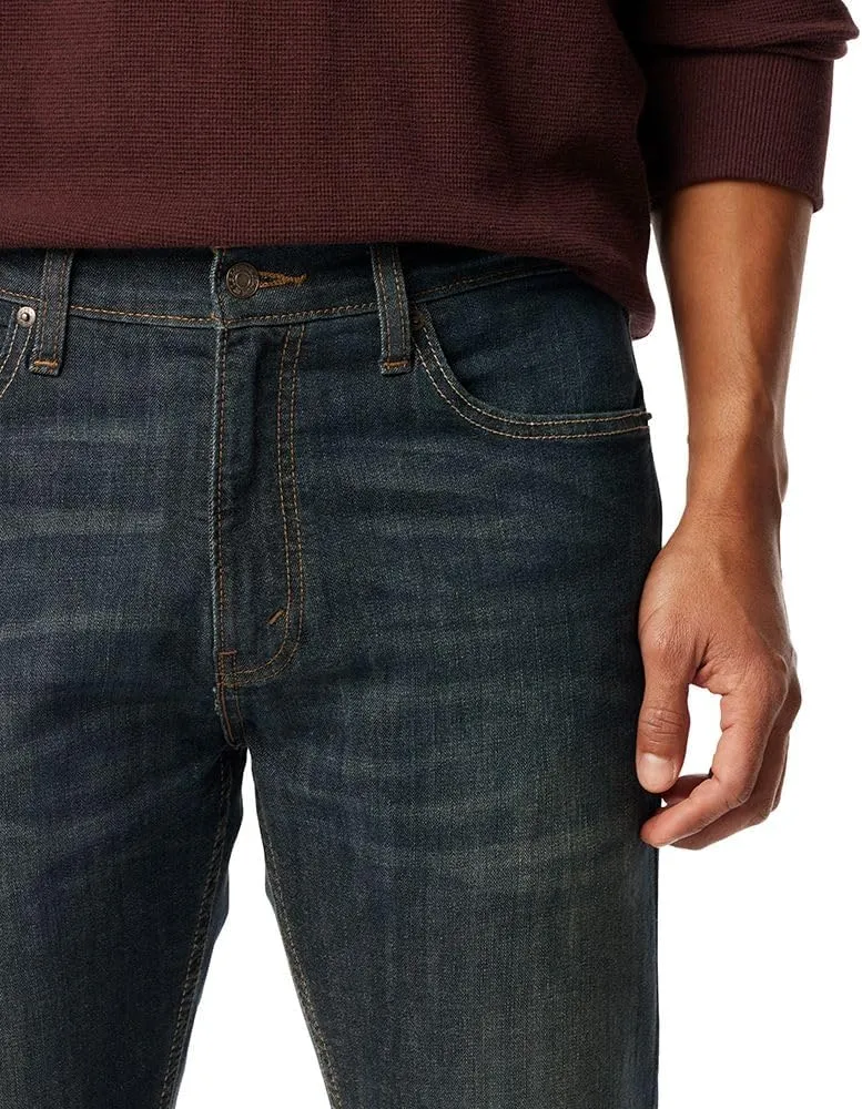 Levi Strauss Signature Gold Men's Regular Fit Flex Jeans (Available in Big & Tall)